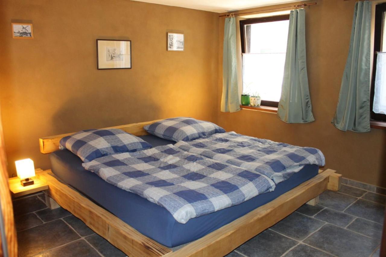 Feriengut Zum Trinkstorch Apartment Leinsweiler Bagian luar foto
